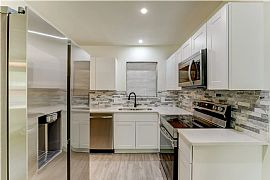 2bedroom and 2bathroom  in Dallas, TX (Photo 6 of 12)