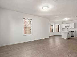 Just Outside Boston 1bedroom Apartment  in Everett, MA (Photo 11 of 12)