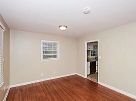 113 16th Court Cir Ne, Birmingham, Al 35215 in Birmingham, AL (Photo 2 of 8)