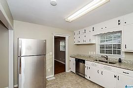 113 16th Court Cir Ne, Birmingham, Al 35215 in Birmingham, AL (Photo 5 of 8)