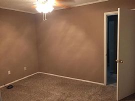 1209 Karen Rd, Montgomery, Al 36109 in Montgomery, AL (Photo 8 of 11)