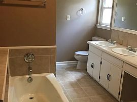 1209 Karen Rd, Montgomery, Al 36109 in Montgomery, AL (Photo 9 of 11)