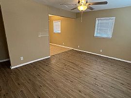 6750 Browder Dr, Theodore, Al 36582 in Theodore, AL (Photo 2 of 10)