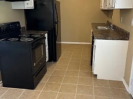 6750 Browder Dr, Theodore, Al 36582 in Theodore, AL (Photo 5 of 10)