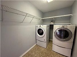 6750 Browder Dr, Theodore, Al 36582 in Theodore, AL (Photo 4 of 12)