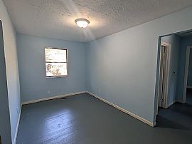 4929 Terrace S #r, Birmingham, Al 35208 in Birmingham, AL (Photo 4 of 9)