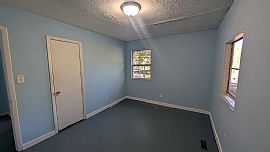 4929 Terrace S #r, Birmingham, Al 35208 in Birmingham, AL (Photo 6 of 9)