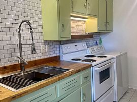 1721 Hatchet Ave, Birmingham, Al 35217 in Birmingham, AL (Photo 5 of 9)