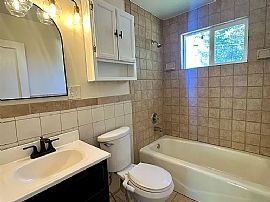 1721 Hatchet Ave, Birmingham, Al 35217 in Birmingham, AL (Photo 6 of 9)