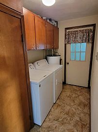 2bedroom 1bathroom in Payne, OH (Photo 4 of 10)