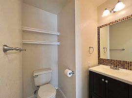 Two Bedroom Napa Home in Napa, CA (Photo 5 of 10)