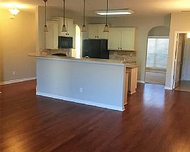 29869 Carriage Creek Cir Nw, Harvest, Al 35749 in Harvest, AL (Photo 2 of 9)