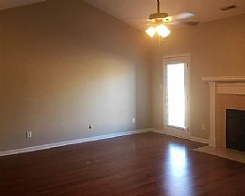 29869 Carriage Creek Cir Nw, Harvest, Al 35749 in Harvest, AL (Photo 3 of 9)