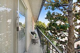 Charming 1 Bedroom Apartment  in Los Angeles, CA