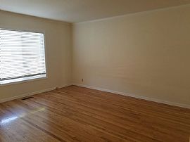 Charming Home in San Francisco, CA (Photo 3 of 8)