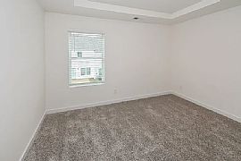 140 The Heights Dr, Calera, Al 35040 in Calera, AL (Photo 10 of 12)