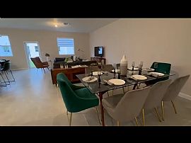 Brand New Home  in Miami, FL (Photo 3 of 10)