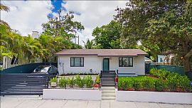 3 Bd 2ba Home in Miami, FL