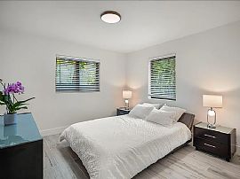 3 Bd 2ba Home in Miami, FL (Photo 10 of 12)