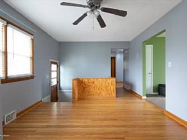 Wonderful Ranch Styled Home in Louisville, KY (Photo 5 of 12)