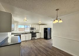 House For Rent  in California City, CA (Photo 3 of 4)