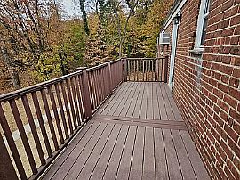 A Nice One Bedroom Home in Glen Oaks, NY (Photo 3 of 4)