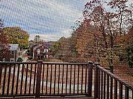 A Nice One Bedroom Home in Glen Oaks, NY (Photo 4 of 4)