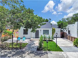 This Stylish 2-Bedroom, 1 in Miami, FL