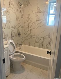 2nd and 3rd Floor - 2 Bedroom Apt in Rochdale, NY (Photo 6 of 8)