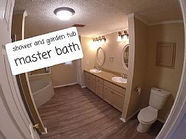 34525 Barclay Ave, Lillian, Al 36549 Comfortable House For Rent in Lillian, AL (Photo 9 of 12)