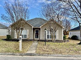 2018 Plantation Pkwy, Moody, Al 35004  House For Rent in Moody, AL