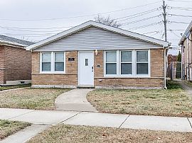 House For Rent  in Chicago, IL