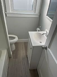 This Is a Super Nice One Bedroom For Rent. in Saint Louis, MO (Photo 11 of 12)