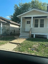 This Is a Super Nice One Bedroom For Rent. in Saint Louis, MO (Photo 2 of 12)