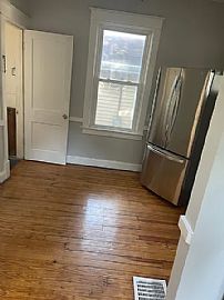 This Is a Super Nice One Bedroom For Rent. in Saint Louis, MO (Photo 5 of 12)