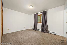 9237 W Parkview Terrace Loop, Eagle River, Ak 99577 House Rent in Eagle River, AK (Photo 6 of 11)