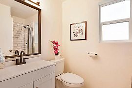 Newly Remodeled 3 Bed 3 Bath Home  in Albuquerque, NM (Photo 9 of 10)