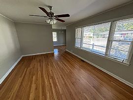 315 31st Pl E, Tuscaloosa, Al 35405 in Tuscaloosa, AL (Photo 2 of 11)