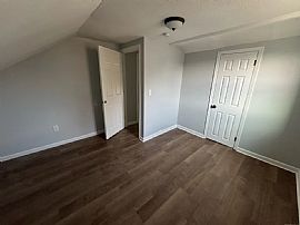 60 Bowen St, Hamden, Ct 06514 Peaceful House For Rent in Hamden, CT (Photo 6 of 11)