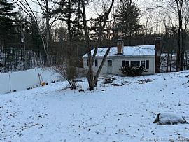 76 Chapman Rd, Marlborough, Ct 06447 in Marlborough, CT (Photo 3 of 10)