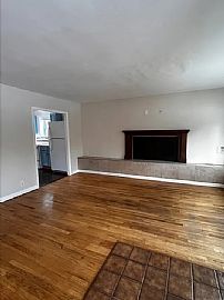 76 Chapman Rd, Marlborough, Ct 06447 in Marlborough, CT (Photo 5 of 10)