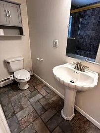 76 Chapman Rd, Marlborough, Ct 06447 in Marlborough, CT (Photo 6 of 10)