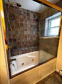 76 Chapman Rd, Marlborough, Ct 06447 in Marlborough, CT (Photo 7 of 10)