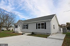 5 Welch Dr E, Dover, De 19901 House For Rent in Dover, DE