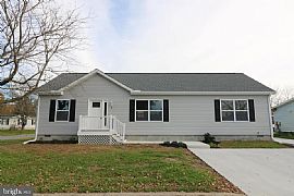 5 Welch Dr E, Dover, De 19901 House For Rent in Dover, DE (Photo 2 of 12)