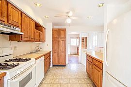 8 Charring Ln, New Castle, De 19720 Lovely House For Rent in New Castle, DE (Photo 6 of 7)