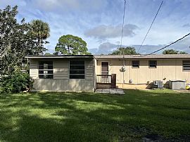 1415 25th Ave, Vero Beach, Fl 32960 House For Rent in Vero Beach, FL