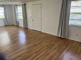 1415 25th Ave, Vero Beach, Fl 32960 House For Rent in Vero Beach, FL (Photo 5 of 12)