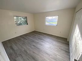 2240 Poinsettia Dr, Orange City, Fl 32763 in Orange City, FL (Photo 6 of 12)