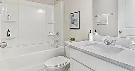 2703 Granville Dr, Kissimmee, Fl 34758 Comfortable House in Kissimmee, FL (Photo 6 of 7)